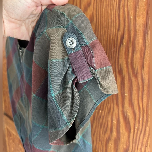 Patagonia Women's Plaid Blouse - Picture 5 of 7